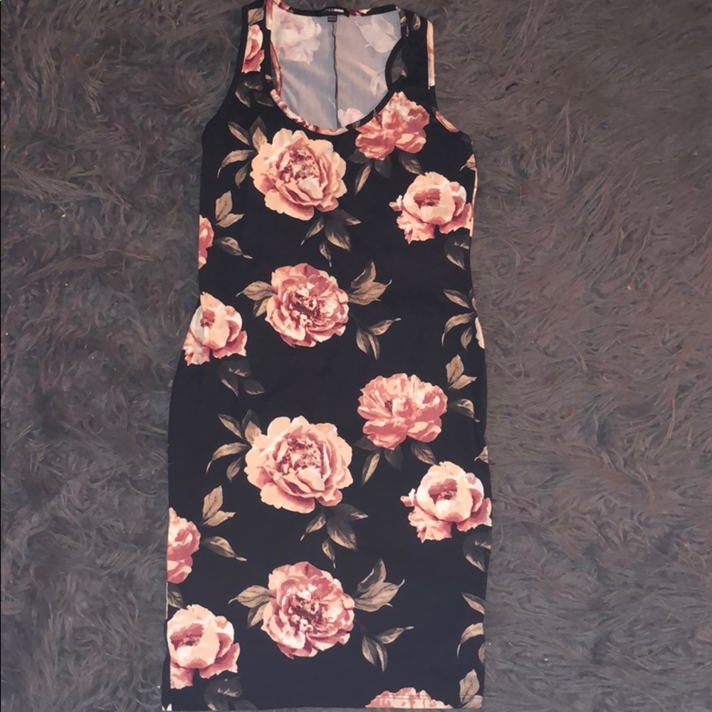 Fashion Nova dress